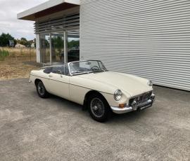 MG B Cabriolet  